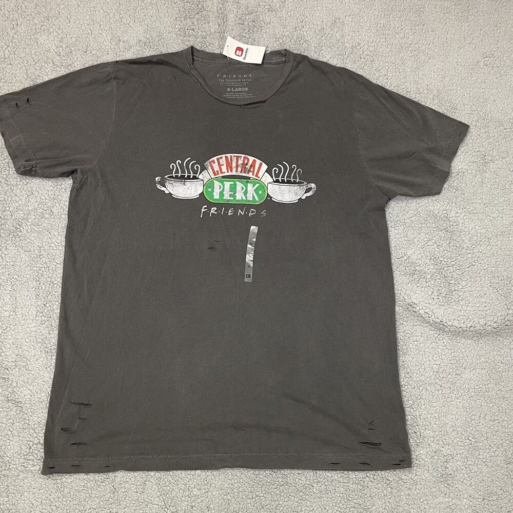 BKE BUCKLE Shirt Adult XL Gray Friends Central Perk Distressed Matthew Perry Tee